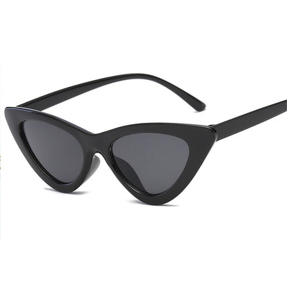 2020 fashion sunglasses woman brand Designer vintage retro triangular cat eye glasses oculos De Sol Transparent ocean uv400