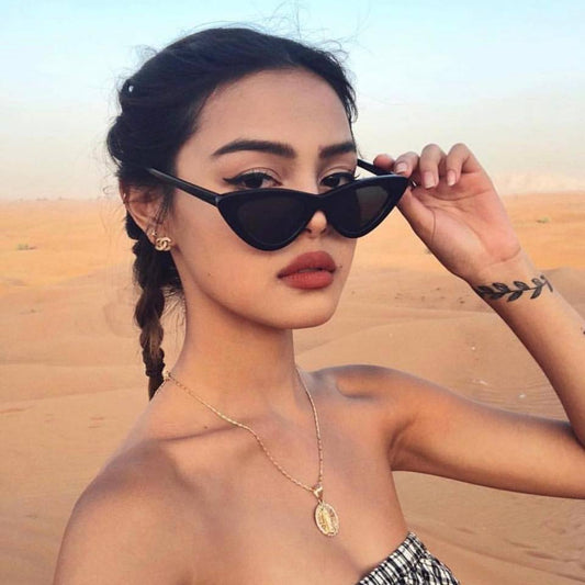 Women Sexy Retro Small Cat Eye